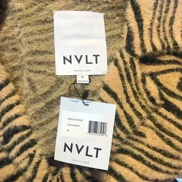 NVLT Women Tiger Pattern Rust/ Black Coat Jacket Button Closure Size Medium NWT - Picture 10 of 15